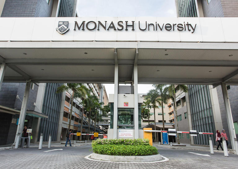 بورس تحصیلی شایستگی دانشگاه موناش استرالیا برای سال 2022-2021